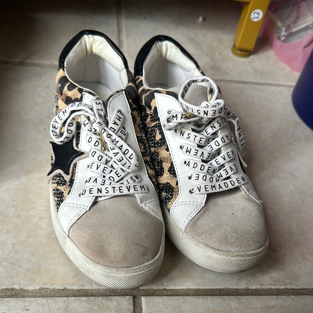 Steve madden Leopard Print Sneakers with Star Detail